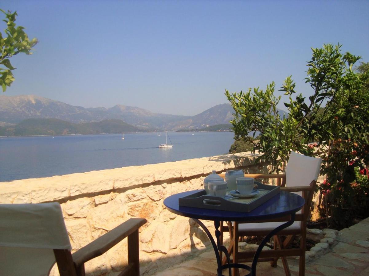 Meganisi Blue Apartment Spartokhorion Exterior photo